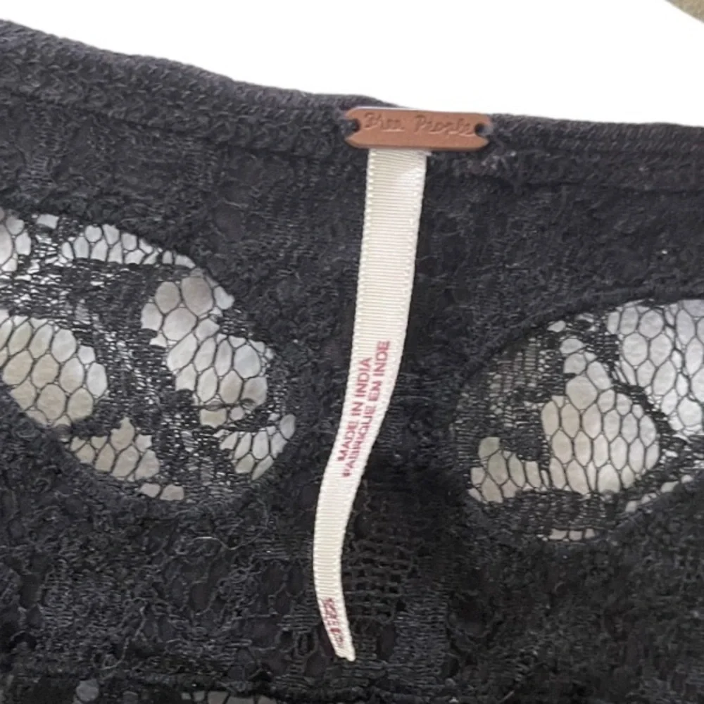 Free People‎ Jennie Lace Up Sheer Lace Shoulder Long Sleeve Top Black XS